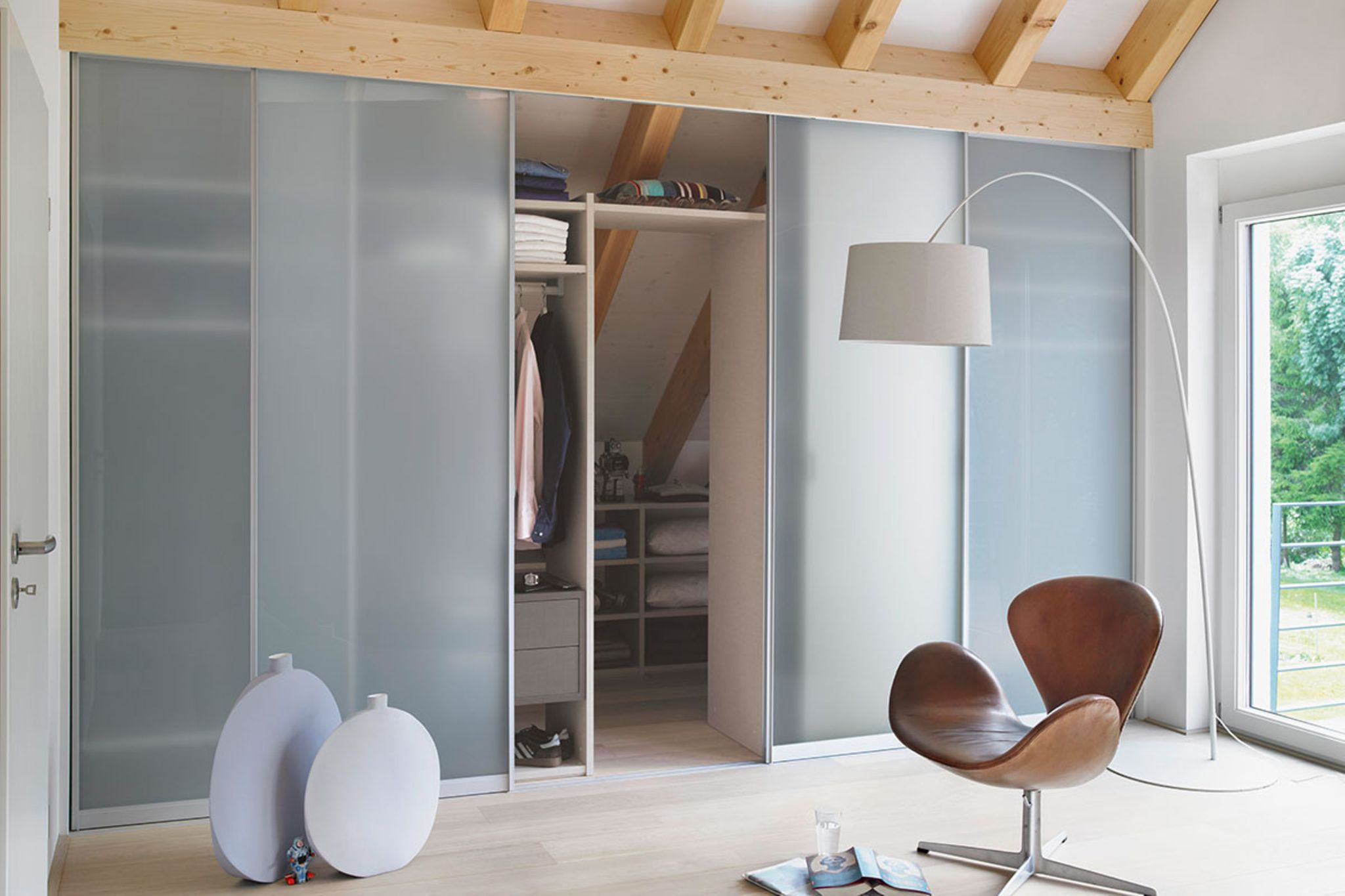 Begehbarer Kleiderschrank Bei Dachschrägen - [Schöner Wohnen] in Begehbarer Kleiderschrank Dachschräge Ikea