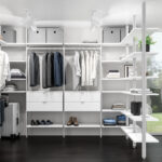 Begehbarer Kleiderschrank » Online Planen &amp; Kaufen | Regalraum throughout Kleiderschrank Zum Hängen