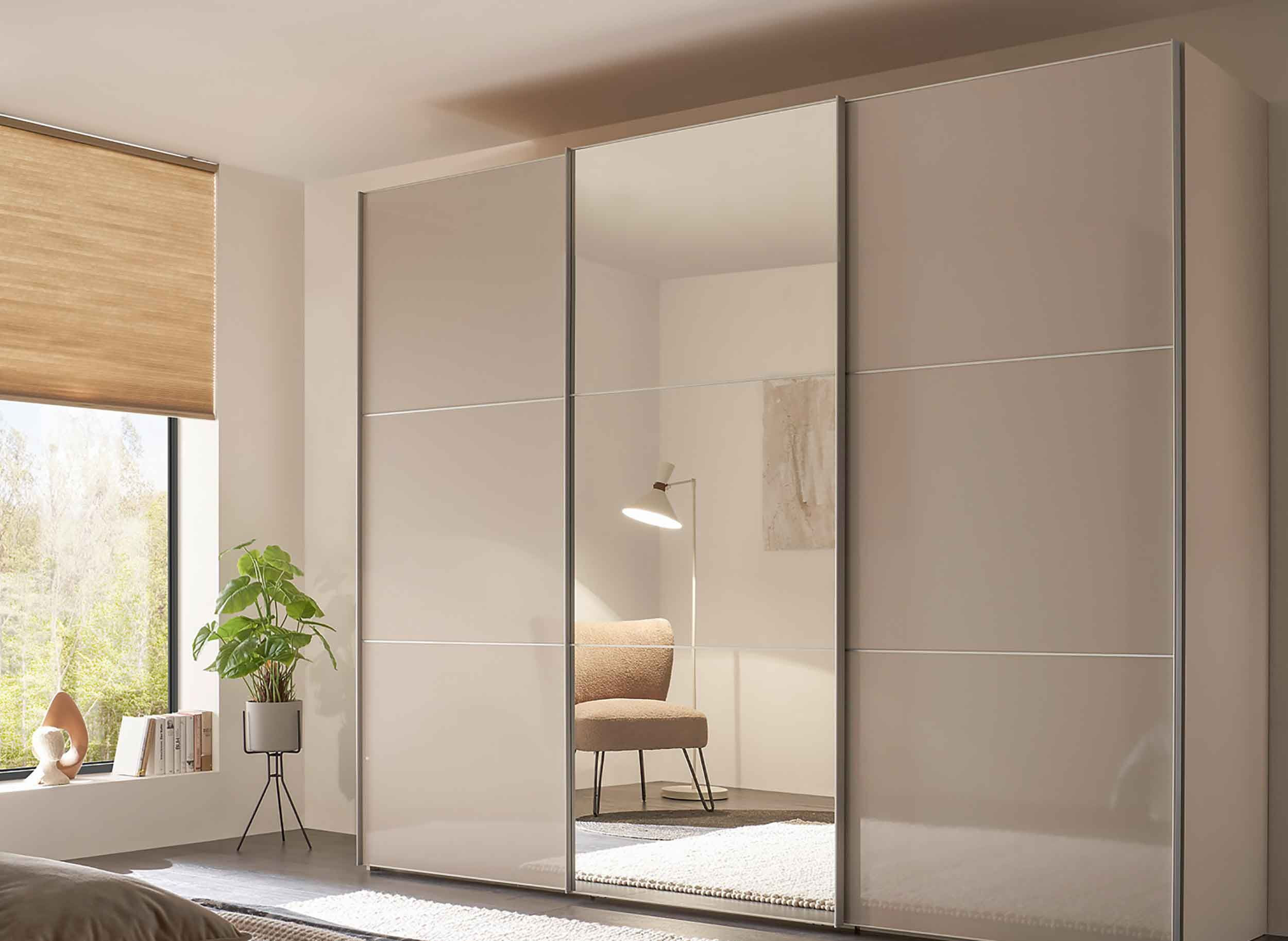 Includo Kleiderschrank Hochglanz Mit Spiegel | Möbelmeile24 with Hochglanz Kleiderschrank