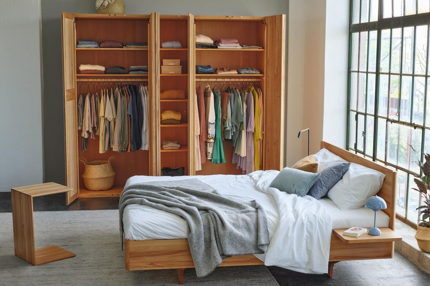 Kleiderschrank Organisieren: Ideen &amp; Tipps Für Mehr Ordnung within Kleiderschrank Einrichten