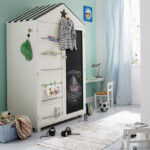 Schrank In Hausform Mit Kreidetafel &amp; … – Bild Kaufen – 10219663 within Kleiderschrank Haus